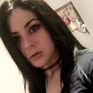 Meet your Posher, Denisa